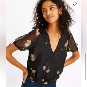 Madewell | black 100% silk floral puff sleeve wrap blouse| Size XS
